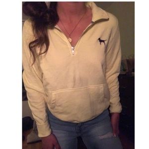 vs, yellow collared crew neck